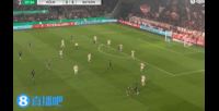 2分钟2球!凯恩破门,拜仁2-1反超科隆 2分钟2球!凯恩破门,拜仁2-1反超科隆