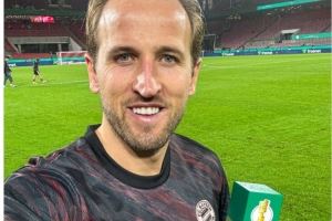 梅开二度,凯恩当选德国杯官方拜仁4-1科隆全场最佳球员 梅开二度,凯恩当选德国杯官方拜仁4-1科隆全场最佳球员