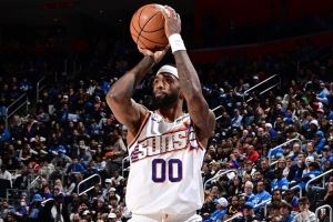 罗伊斯-奥尼尔赛季前7场投进25记三分 刷新太阳队史纪录