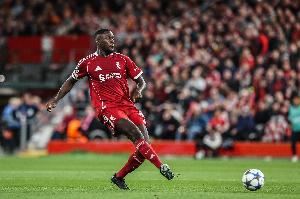 记者：科纳特明夏合同到期，拜仁正与他的经纪人接触