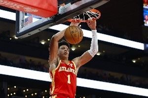 杰伦约今日30分7断三双多难？历史仅7人 上次16年前 神将盖帽上双